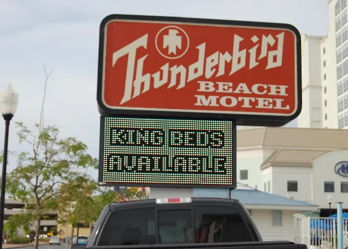 Motel: Thunderbird Beach Motel